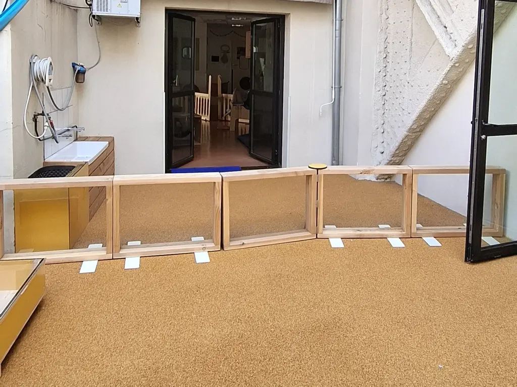JSM002 -Mobilier et cabane  (4).webp