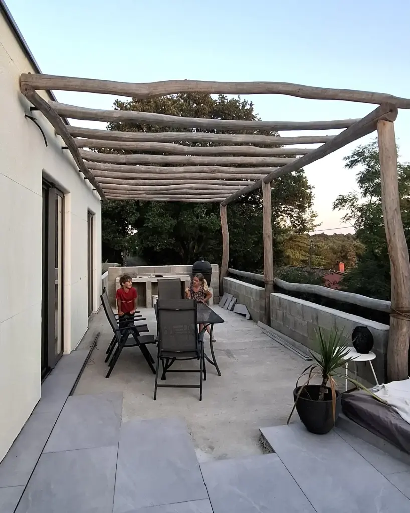 Solen - Pergola murale
